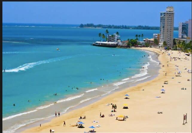 2Br Gem Ocean Front Building Isla Verde Beach San Juan Exterior photo