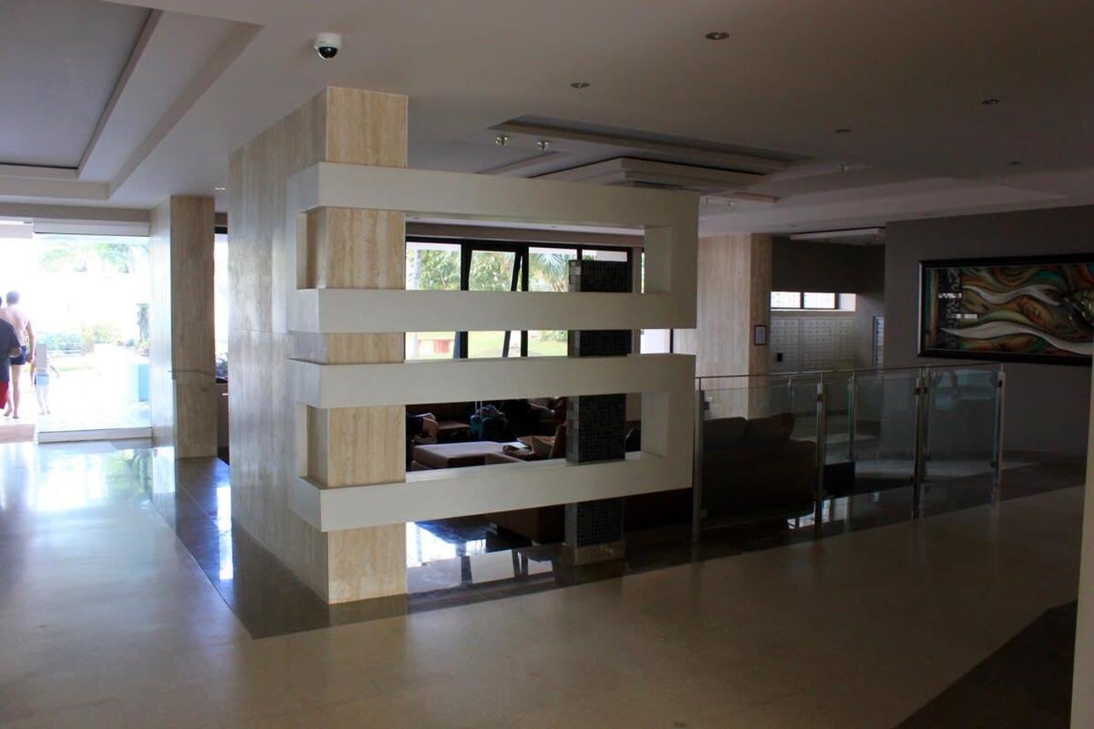 2Br Gem Ocean Front Building Isla Verde Beach San Juan Exterior photo